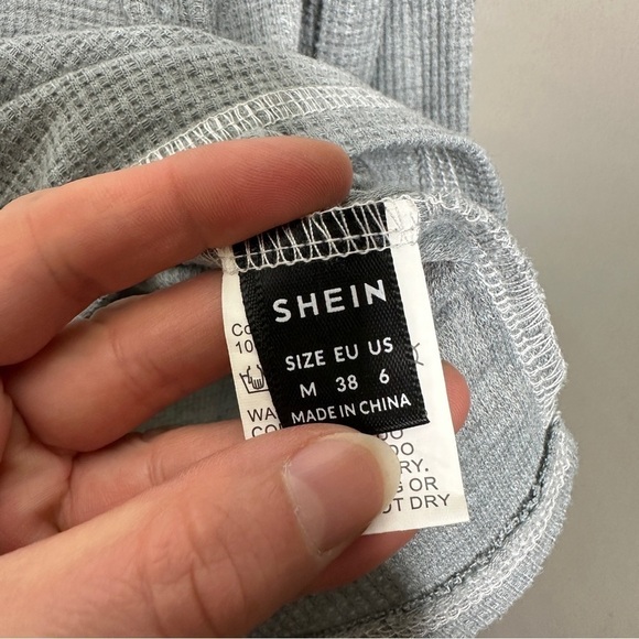 Shein waffle knit  pocket long sleeve Tshirt - Picture 5 of 5